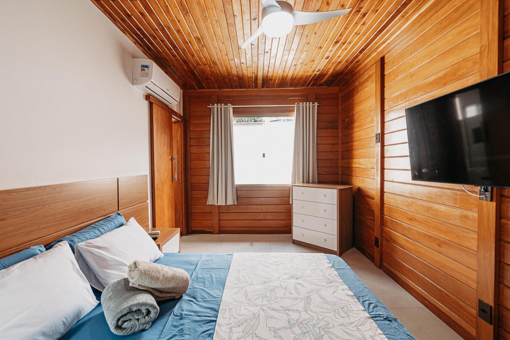 Casadecastelhanos, Quadra Do Mar De Castelhanos, 4 Suites Com Ar, Churrasqueira, Piscina, Hidromassagem, Cozinha Integrada Gourmet Ideal Para Familia E Amigos 안치에타 외부 사진