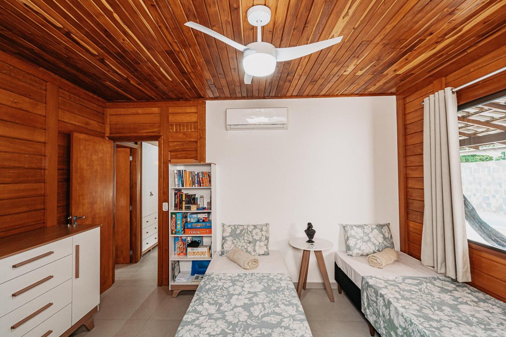 Casadecastelhanos, Quadra Do Mar De Castelhanos, 4 Suites Com Ar, Churrasqueira, Piscina, Hidromassagem, Cozinha Integrada Gourmet Ideal Para Familia E Amigos 안치에타 외부 사진