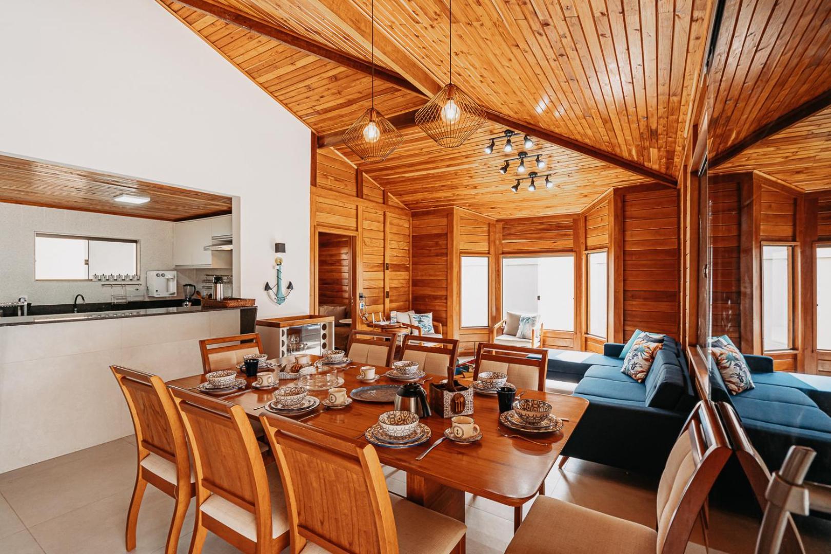 Casadecastelhanos, Quadra Do Mar De Castelhanos, 4 Suites Com Ar, Churrasqueira, Piscina, Hidromassagem, Cozinha Integrada Gourmet Ideal Para Familia E Amigos 안치에타 외부 사진