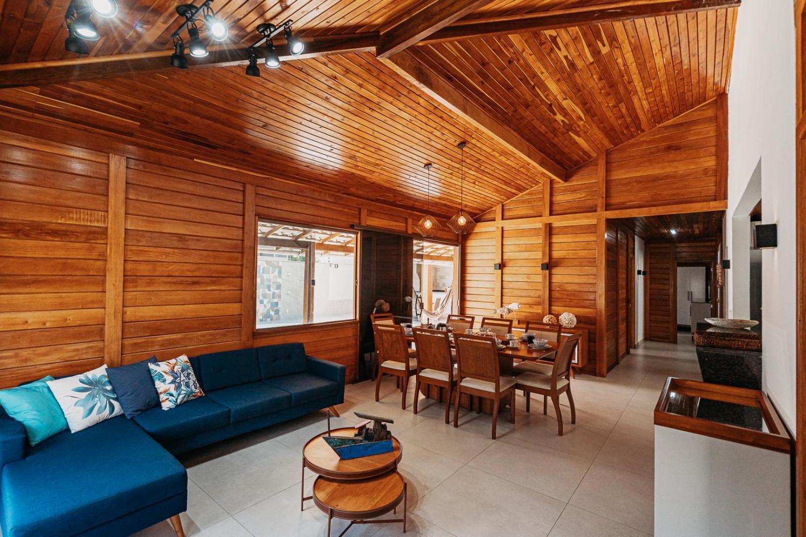 Casadecastelhanos, Quadra Do Mar De Castelhanos, 4 Suites Com Ar, Churrasqueira, Piscina, Hidromassagem, Cozinha Integrada Gourmet Ideal Para Familia E Amigos 안치에타 외부 사진